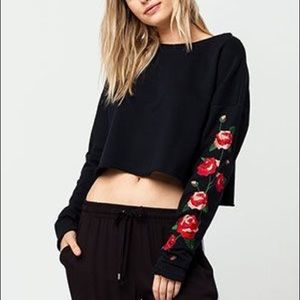 NWOT Honey Punch Cropped Embroidered Sweatshirt